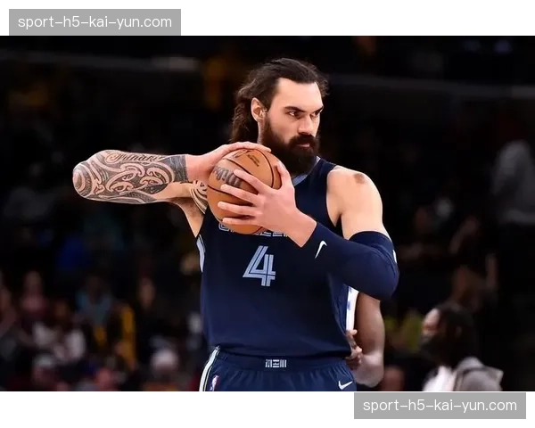 巴西防线伤病潮倒逼新人涌现，紧急征调能否填补绝对真空地带